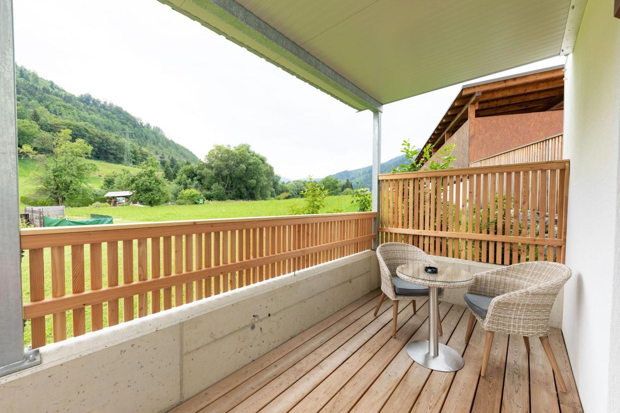 Apartmenthaus Pastner Am Teich Uebelbach Exterior photo